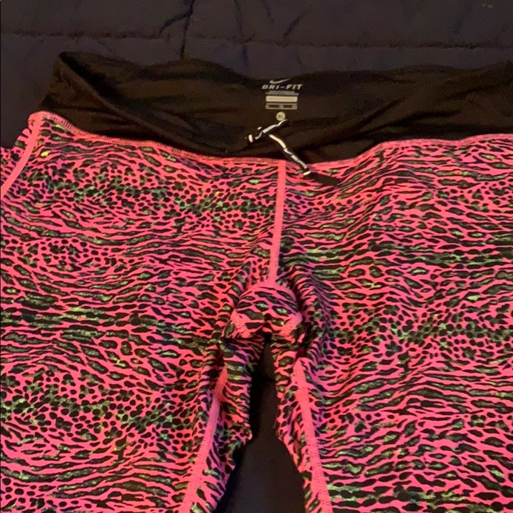 Nike athletic capris